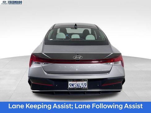 Certified 2024 Hyundai Elantra Limited FWD image 4