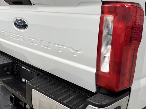 Used 2024 Ford F250 XL AWD/4WD image 31