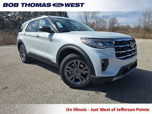 New 2026 Ford Explorer Active image 1