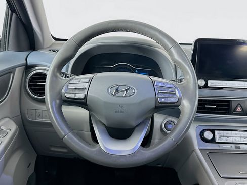 Used 2021 Hyundai Kona Ultimate w/ Cargo Package image 18