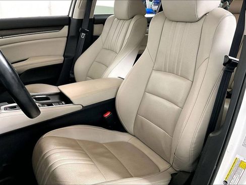 Used 2022 Honda Accord Touring image 25