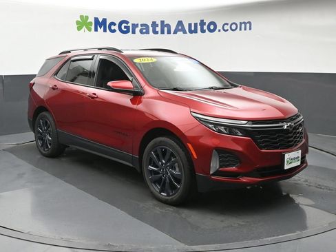 Used 2024 Chevrolet Equinox RS AWD/4WD image 2