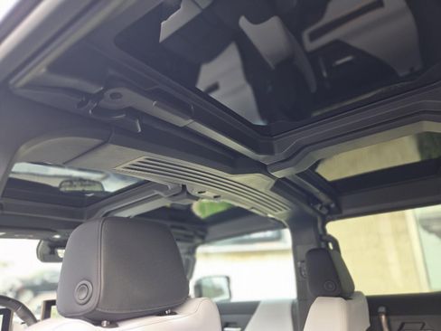 New 2025 GMC Hummer EV 2X AWD/4WD image 97