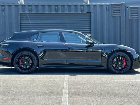 Certified 2023 Porsche Taycan GTS AWD/4WD image 9