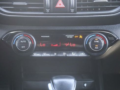 Used 2023 Kia Forte GT-Line w/ GT-Line Premium Package image 14