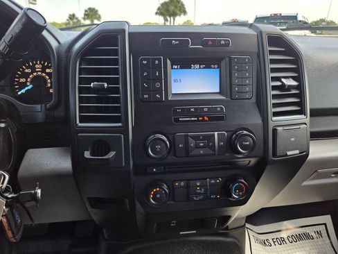 Used 2018 Ford F150 XL w/ Equipment Group 101A Mid RWD image 25