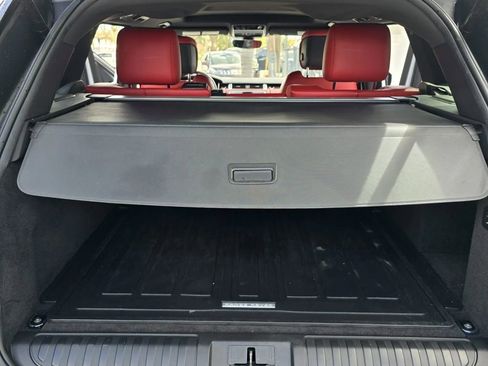 Used 2018 Land Rover Range Rover Sport HSE Dynamic image 19
