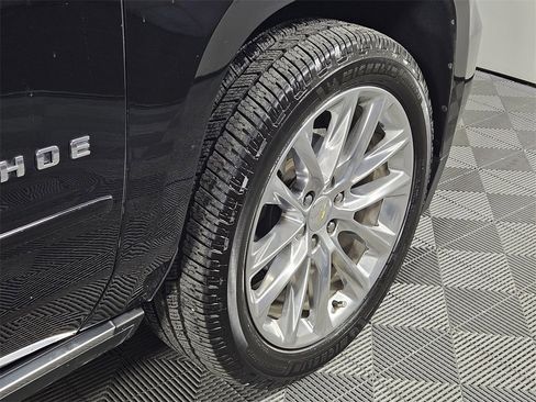 Used 2019 Chevrolet Tahoe Premier w/ Premier Plus Edition image 7