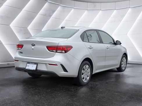 Used 2021 Kia Rio LX FWD image 3