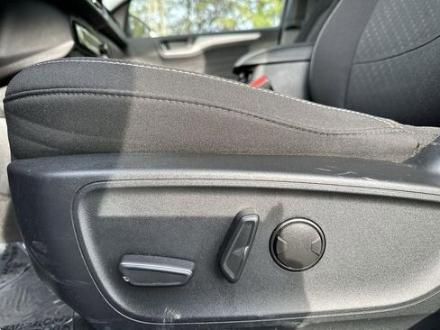 Used 2024 Ford Escape Active w/ Tech Pack #1 AWD/4WD image 12