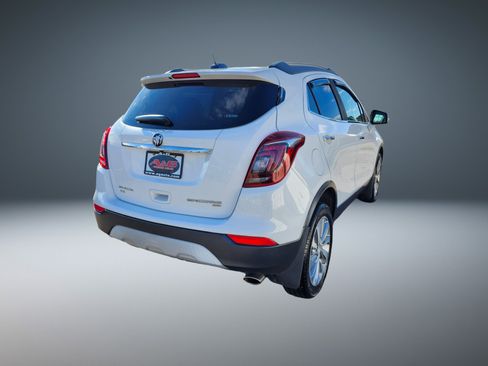 Used 2017 Buick Encore Preferred image 3