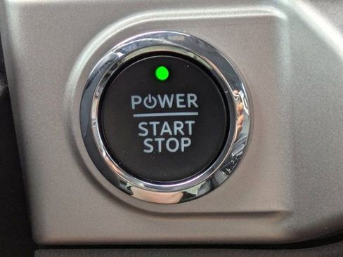 Used 2023 Ford F150 Lightning XLT image 26