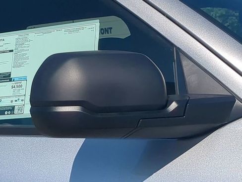 New 2026 Toyota Tundra SR image 12