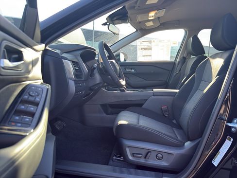 New 2026 Nissan Rogue SV image 11