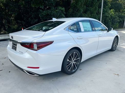 New 2025 Lexus ES 350 350 image 7