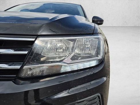 Used 2021 Volkswagen Tiguan S FWD image 8
