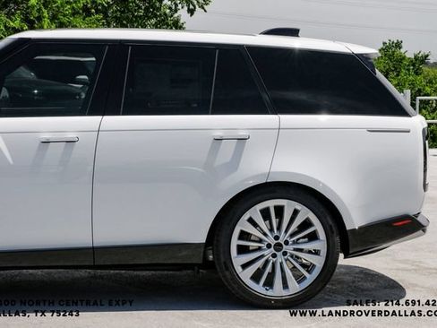 New 2026 Land Rover Range Rover SE AWD/4WD image 11