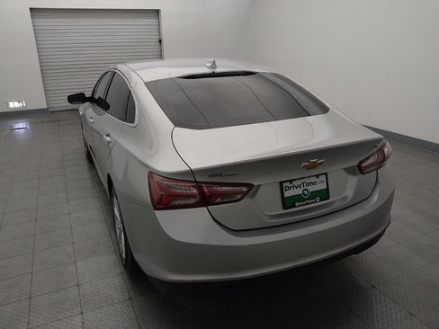 Used 2020 Chevrolet Malibu LT FWD image 6