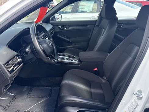 Used 2024 Honda Civic Sport image 10