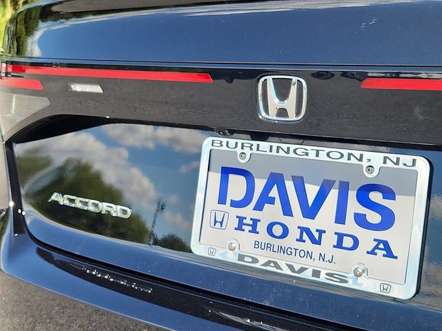 Certified 2025 Honda Accord SE image 32
