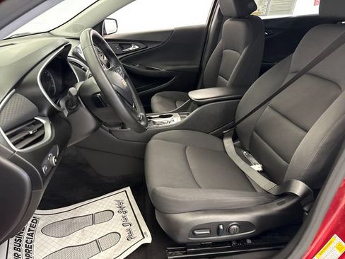 Certified 2024 Chevrolet Malibu RS w/ LPO, Floor Liner Package FWD image 30