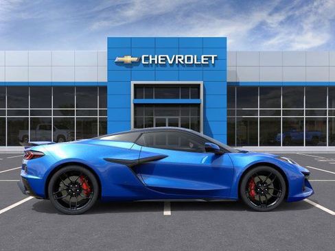 New 2025 Chevrolet Corvette Z06 image 5