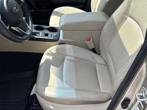 Used 2018 Subaru Legacy 2.5i Limited w/ Popular Package #2A AWD/4WD image 11