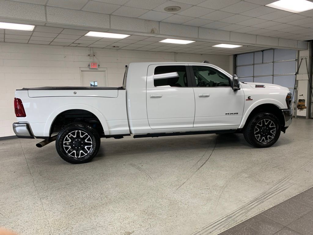 Certified 2026 RAM 2500 Limited AWD/4WD image 9