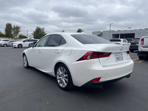 Used 2015 Lexus IS 250 RWD image 5