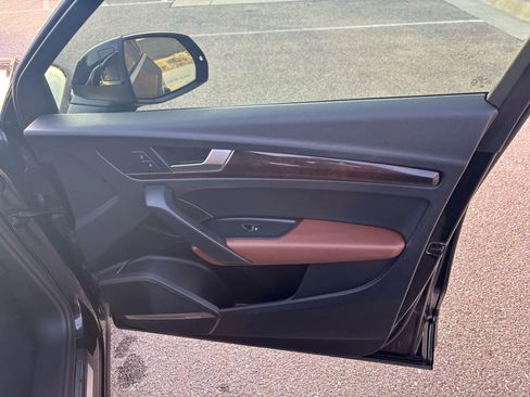 Used 2018 Audi Q5 2.0T Premium Plus w/ Premium Plus Package image 26