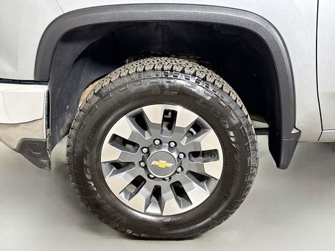 Certified 2024 Chevrolet Silverado 2500 LT w/ Texas Edition AWD/4WD image 29