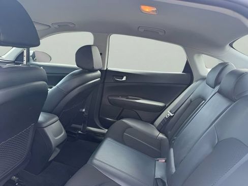 Used 2020 Kia Optima S FWD image 10