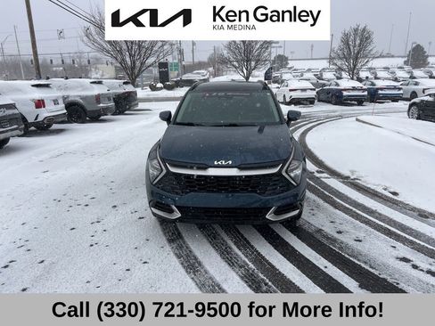 Certified 2023 Kia Sportage EX w/ EX Premium Package image 5