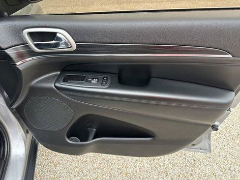 Certified 2021 Jeep Grand Cherokee Limited image 49