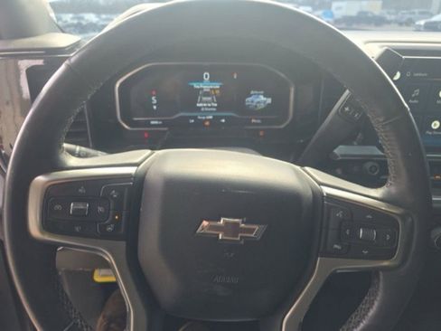 Used 2022 Chevrolet Silverado 1500 LT w/ Protection Package image 9