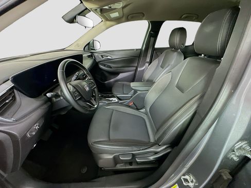 Used 2025 Buick Encore GX Preferred FWD image 13