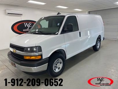 New 2025 Chevrolet Express 2500 Work Van w/ Driver Convenience Package
