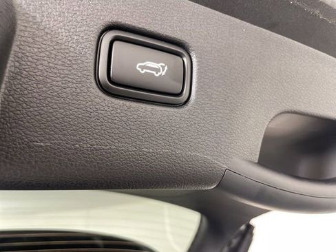 New 2026 Kia Sportage EX w/ EX Panorama Roof Package image 37