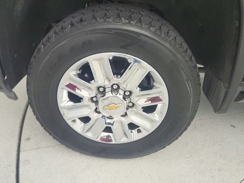 Used 2024 Chevrolet Silverado 2500 High Country w/ Technology Package AWD/4WD image 57
