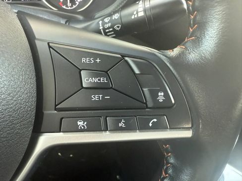 Used 2022 Nissan Sentra SR FWD image 13