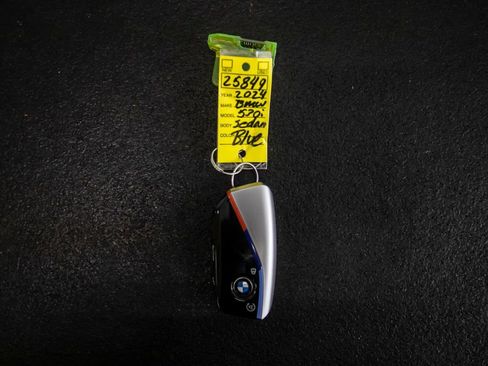 Used 2024 BMW 530i w/ M Sport Package image 51