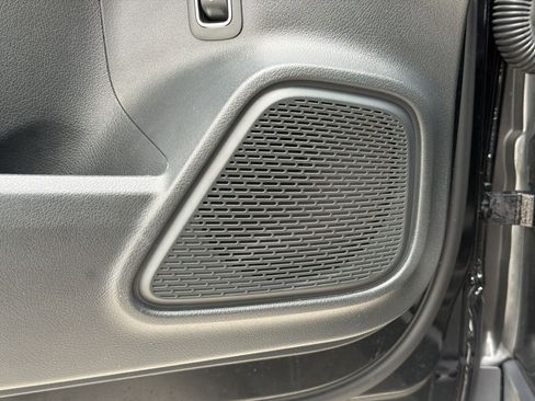 Certified 2024 Mercedes-Benz GLB 250 image 27