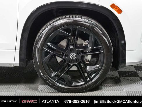 Used 2026 Volkswagen Tiguan SE R-Line FWD image 37