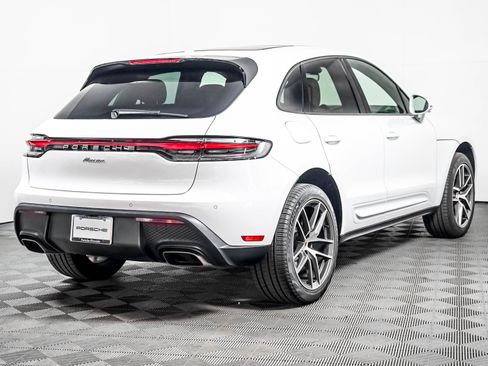 Certified 2026 Porsche Macan AWD/4WD image 10
