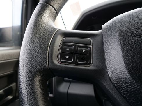 Used 2014 RAM 1500 Express image 19