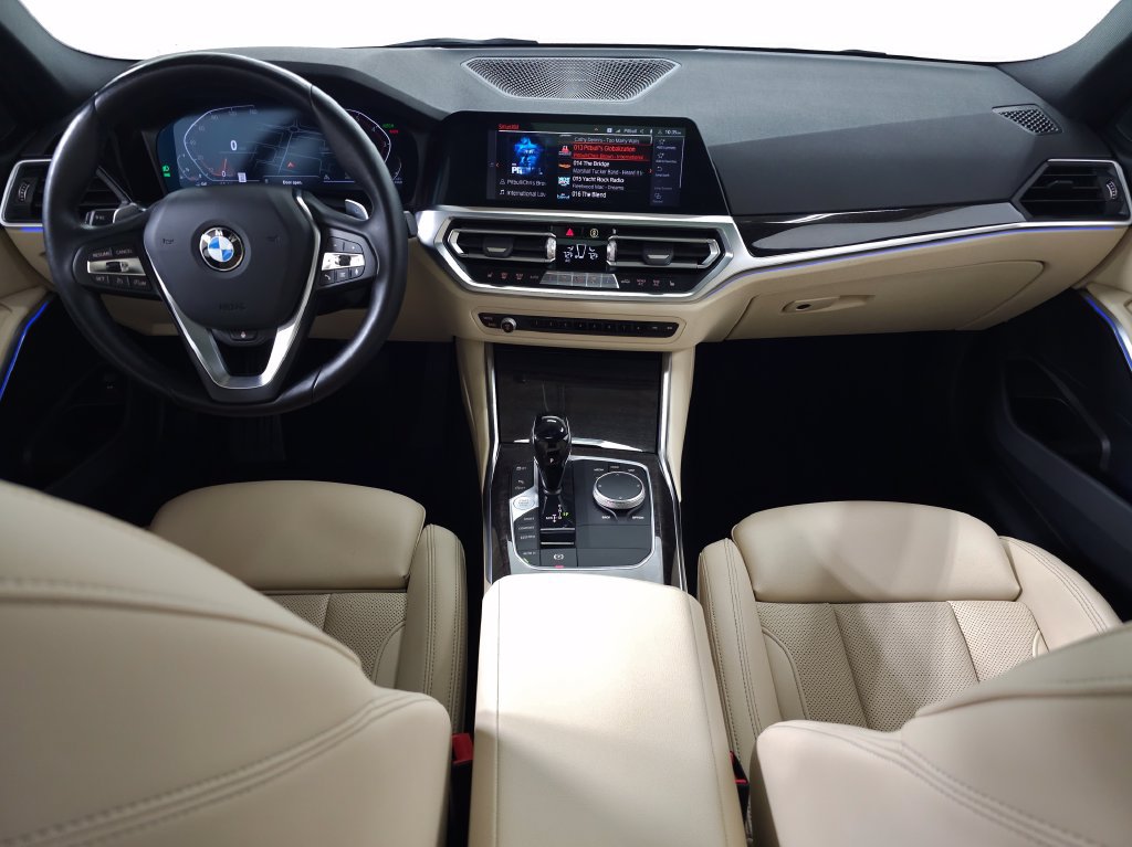Used 2022 BMW 330i xDrive Sedan w/ Driving Assistance Package AWD/4WD image 13