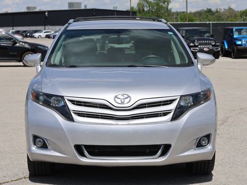 Used 2013 Toyota Venza LE AWD/4WD image 5