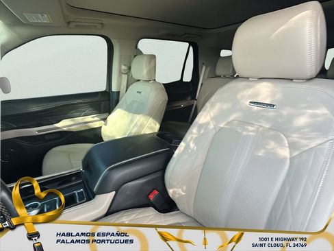 Used 2022 Ford Expedition Platinum image 21