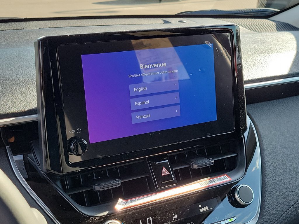New 2026 Toyota Corolla Cross LE w/ Moonroof Package FWD image 27