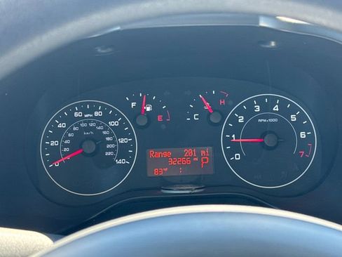 Used 2022 RAM ProMaster City Base image 15